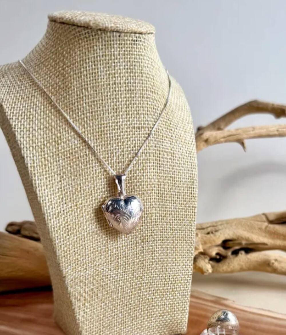 Vintage 925 Sterling Silver Engraved Heart Locket Necklace & Dome Ring Set 9.4g